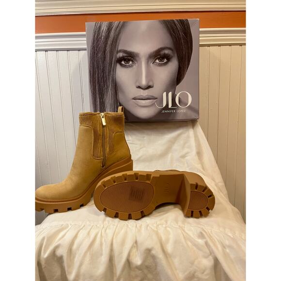 JLO Jennifer Lopez Emalee Chelsea Ankle Boots, Cashew Tan, Size 7M – New in Box - Picture 2 of 7